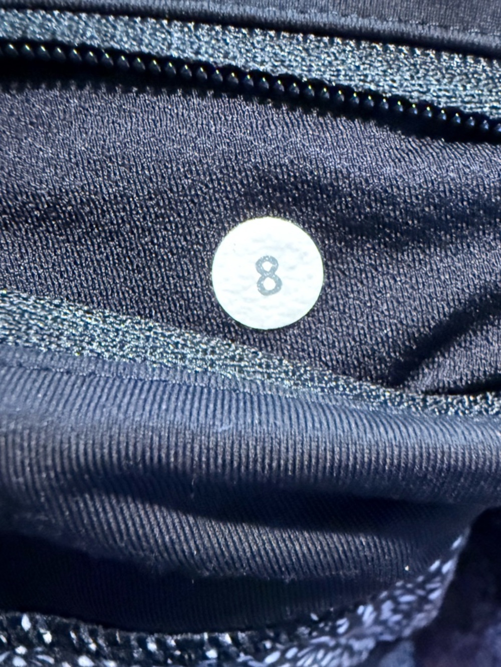 Lululemon Speed Up Short- Daisy Dot 8 - Picture 7 of 7